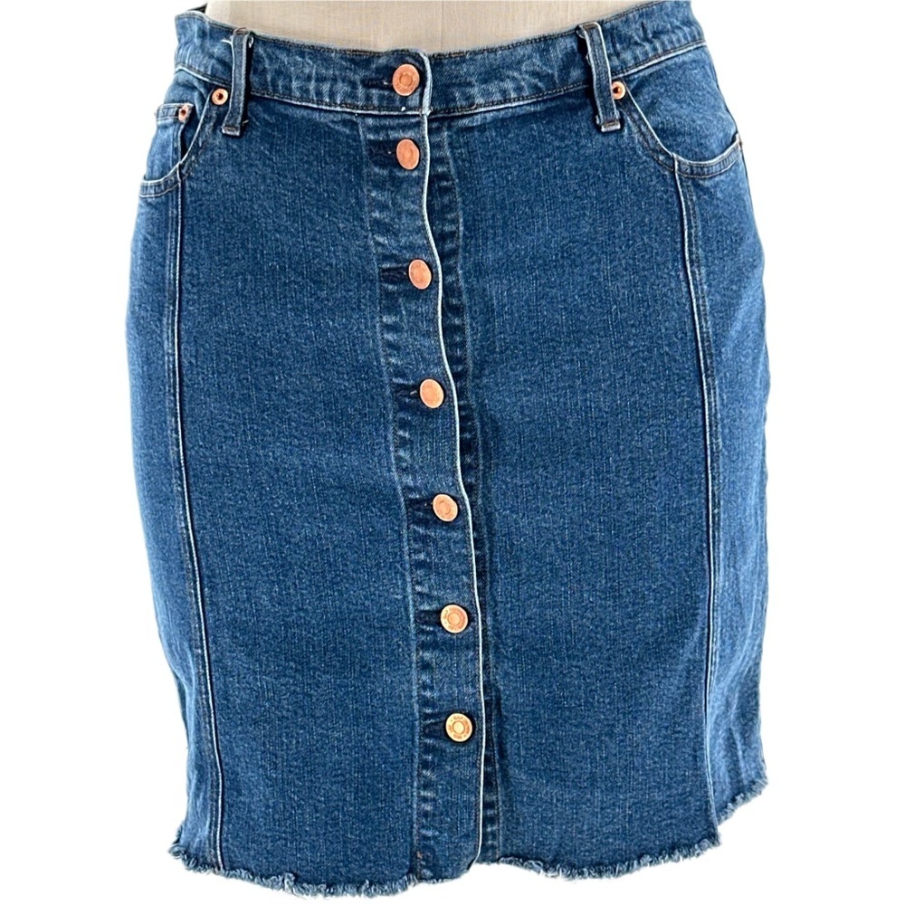 GAP Denim Button Front pencil Skirt Size 32 Raw Hem Medium Wash Y2K Vintage - Picture 1 of 10